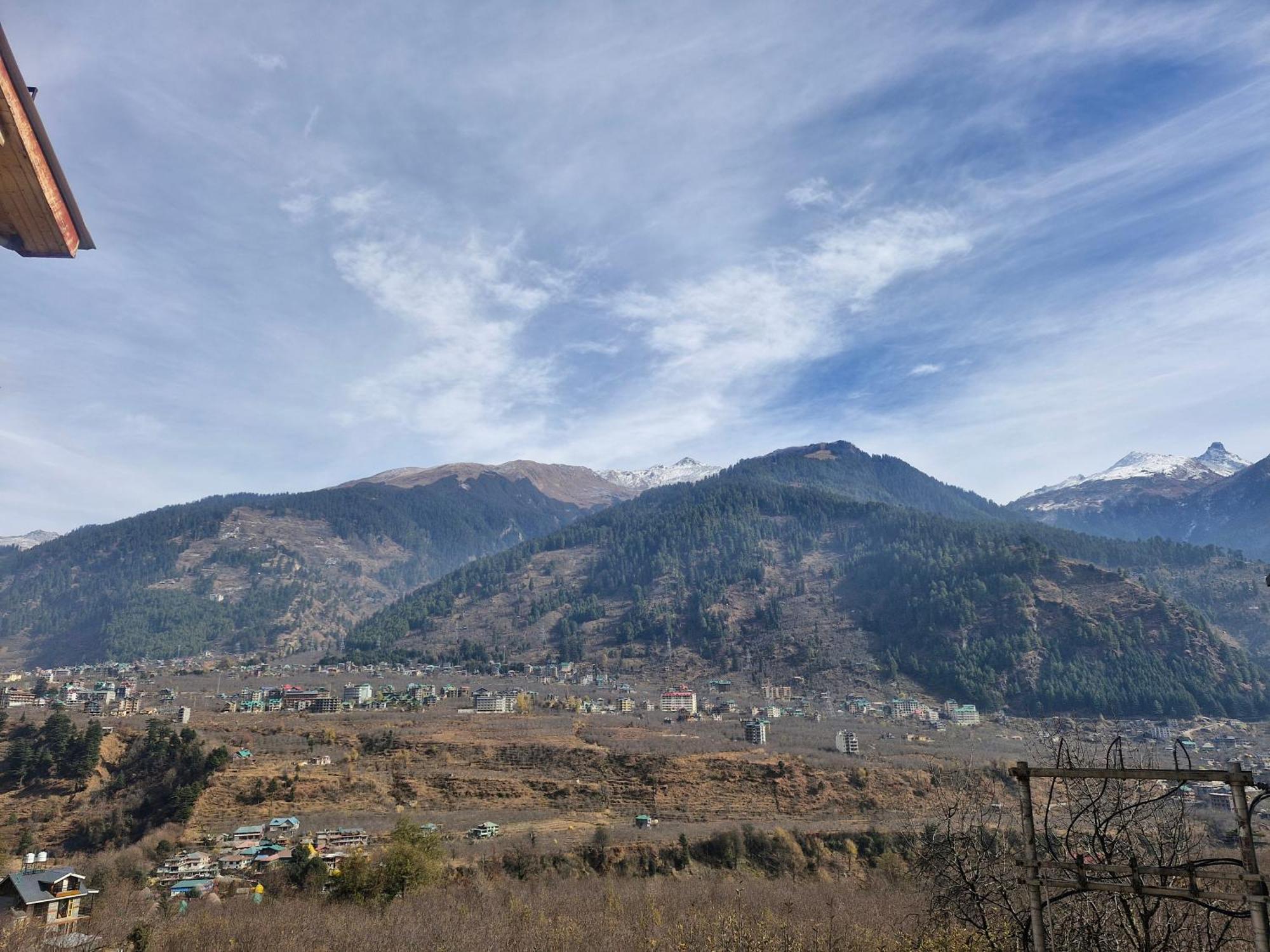 The Himalayan Sun Rise Hotel - Manali (Himachal Pradesh), Manali